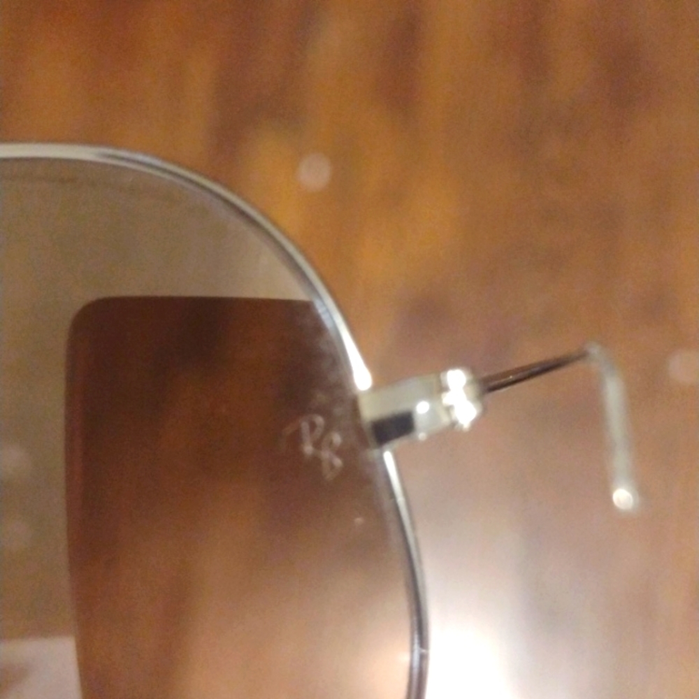 Ray-Ban Gradient Mirrored Aviators - Picture 7 of 7